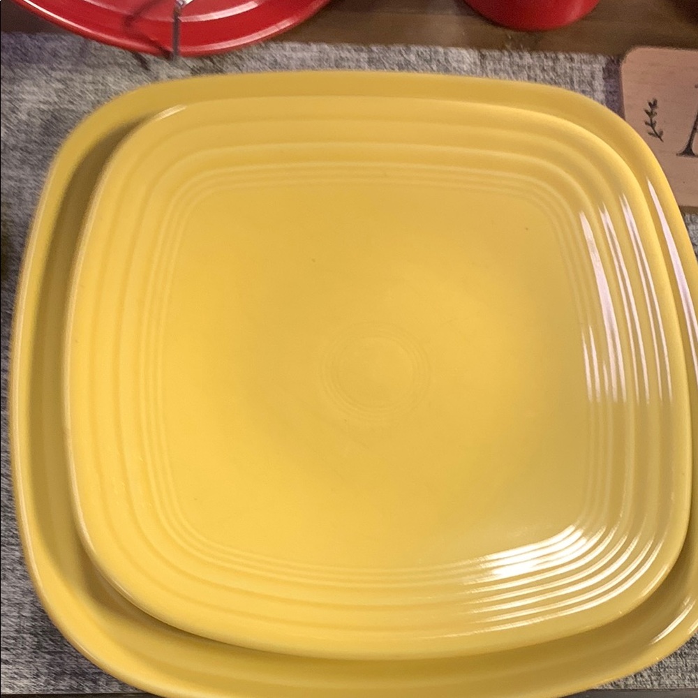 Fiesta Sunflower Yellow 4pcs Setting - Picture 3 of 6